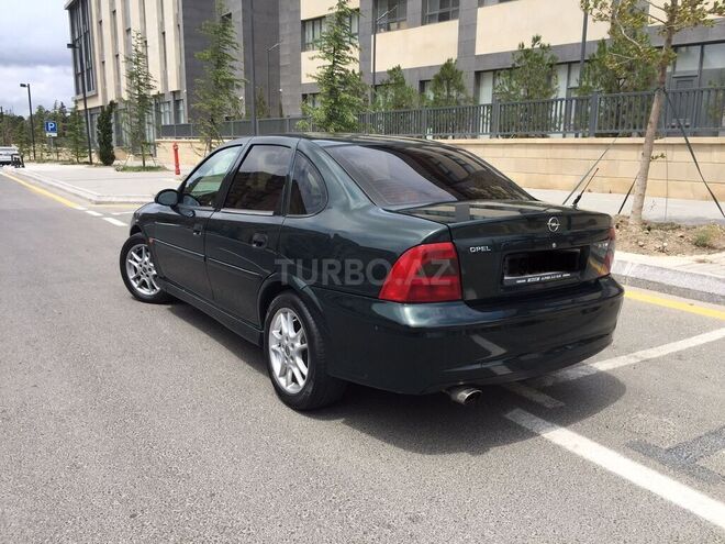 Opel Vectra 2000, 521,000 km - 2.0 л - Bakı