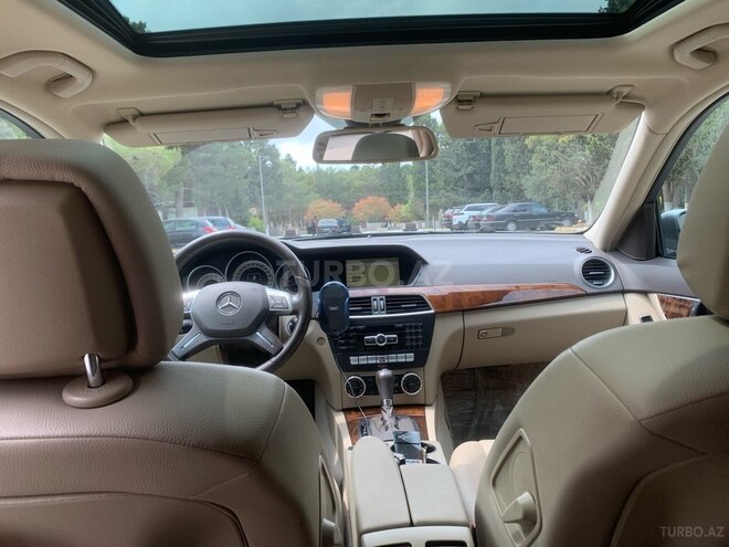 Mercedes C 250 2012, 105,653 km - 1.8 l - Sumqayıt