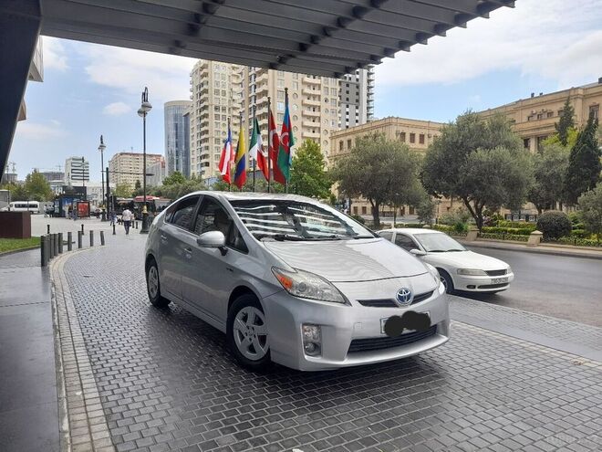 Toyota Prius 2011, 186,684 km - 1.8 l - Bakı