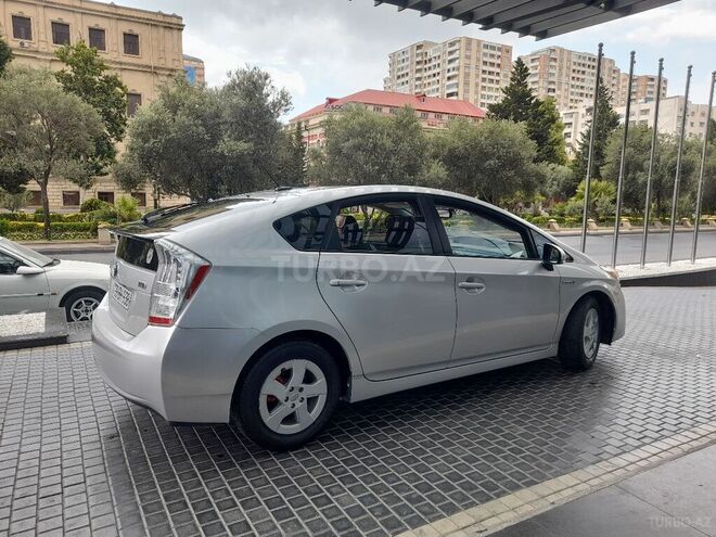 Toyota Prius 2011, 186,684 km - 1.8 l - Bakı