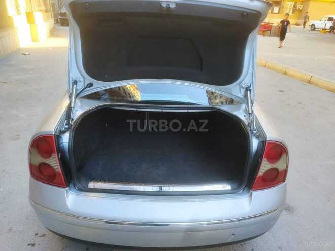 Volkswagen Passat 2003, 270,000 km - 1.8 l - Bakı