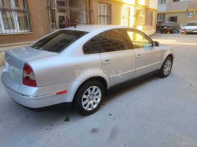Volkswagen Passat 2003, 270,000 km - 1.8 l - Bakı