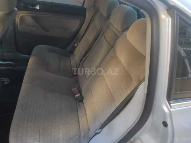 Volkswagen Passat 2003, 270,000 km - 1.8 l - Bakı