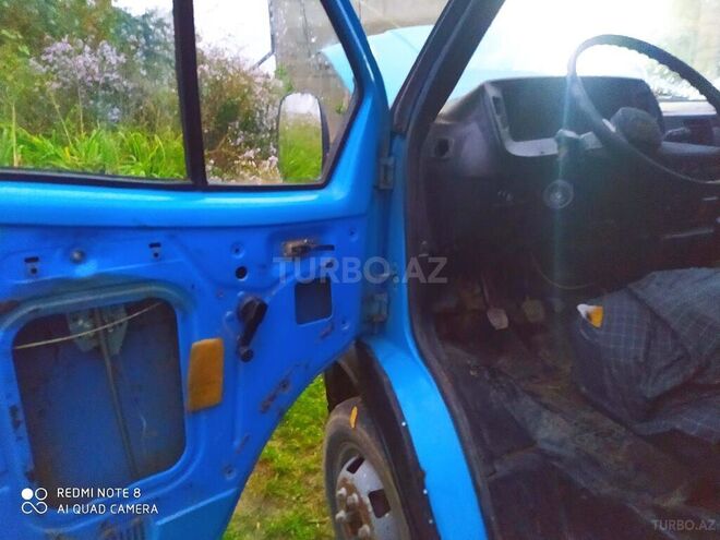 GAZ 3302-744 1994, 500,000 km - 2.4 l - Quba
