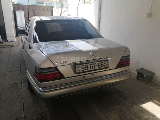 Mercedes E 220 1994, 342,000 km - 2.2 л - Bakı