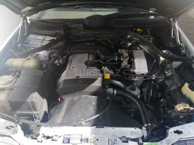 Mercedes E 220 1994, 342,000 km - 2.2 л - Bakı