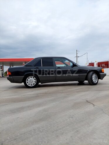 Mercedes 190 1992, 190,000 km - 2.0 l - Sabirabad