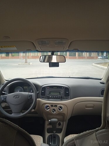 Hyundai Accent 2009, 100,500 km - 1.4 л - Gəncə