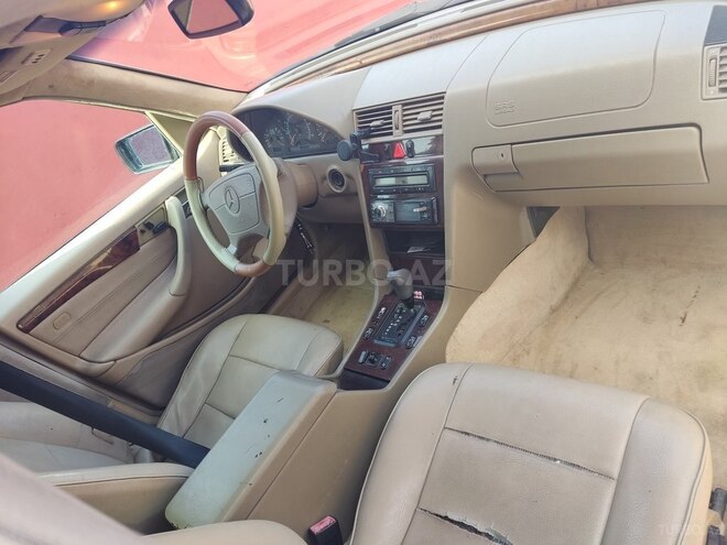 Mercedes C 230 1998, 257,841 km - 2.3 l - Bakı