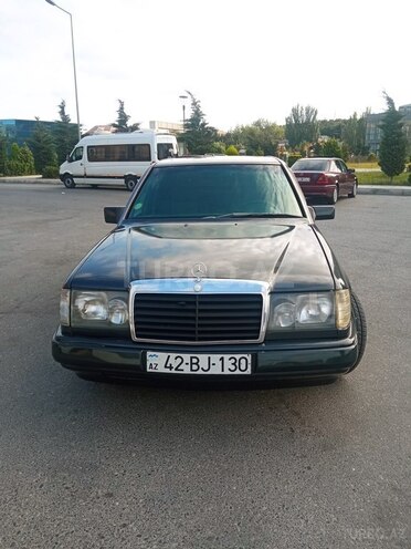 Mercedes E 230 1990, 365,456 km - 2.3 l - Bakı