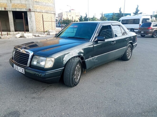 Mercedes E 230 1990, 365,456 km - 2.3 l - Bakı