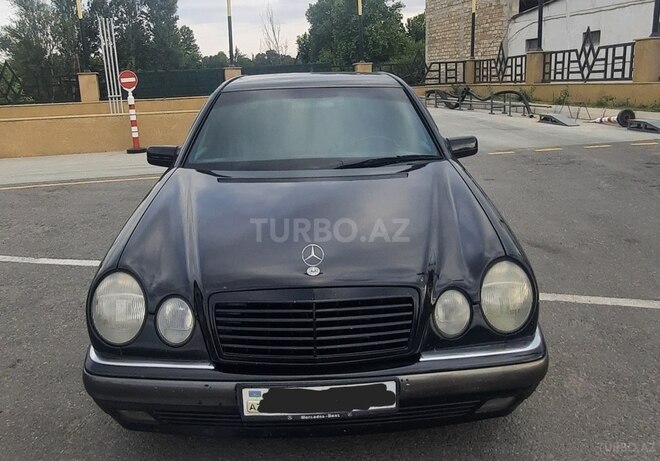 Mercedes E 240 1998, 529,210 km - 2.4 l - Bərdə