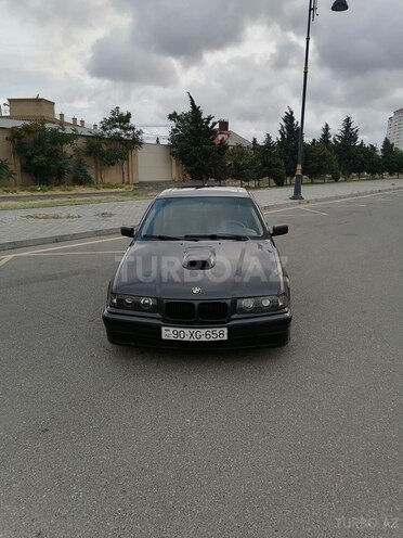 BMW 320 1994, 295,000 km - 2.0 л - Bakı