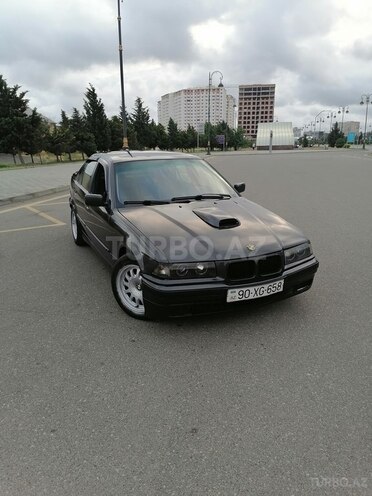 BMW 320 1994, 295,000 km - 2.0 л - Bakı