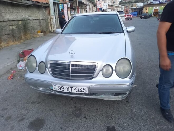Mercedes E 220 1999, 550,542 km - 2.2 л - Bakı