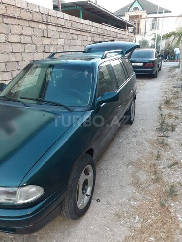 Opel Astra 1994, 280,000 km - 2.0 l - Bakı