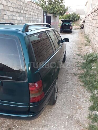 Opel Astra 1994, 280,000 km - 2.0 l - Bakı
