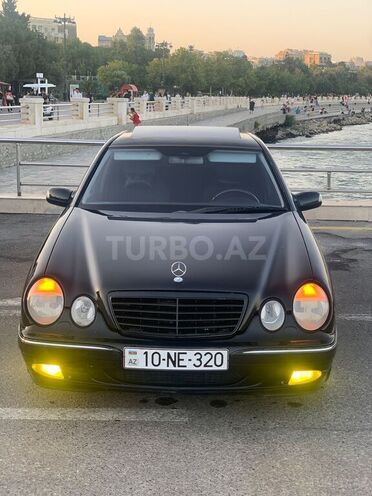Mercedes E 320 2000, 250,000 km - 3.2 l - Bakı