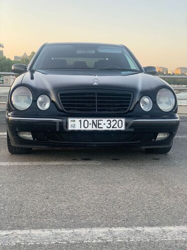 Mercedes E 320 2000, 250,000 km - 3.2 l - Bakı