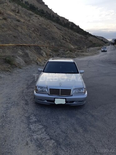 Mercedes C 230 1999, 301,000 km - 2.3 л - Bakı