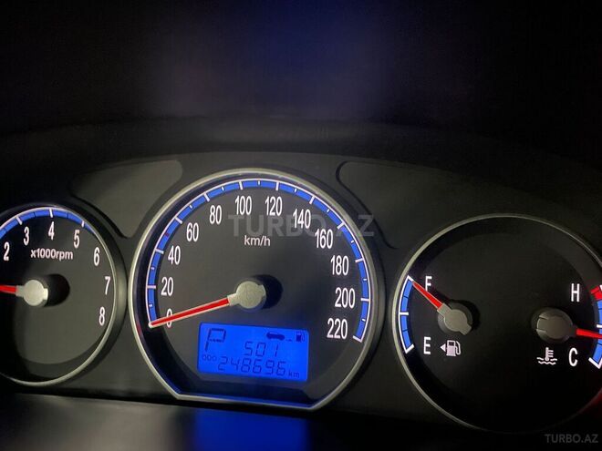 Hyundai Santa Fe 2009, 252,000 km - 2.7 л - Bakı