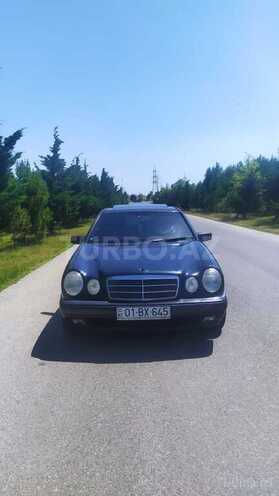 Mercedes E 230 1995, 327,500 km - 2.3 l - Bakı