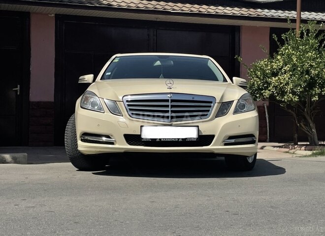 Mercedes E 220 2011, 240,000 km - 2.2 l - Salyan