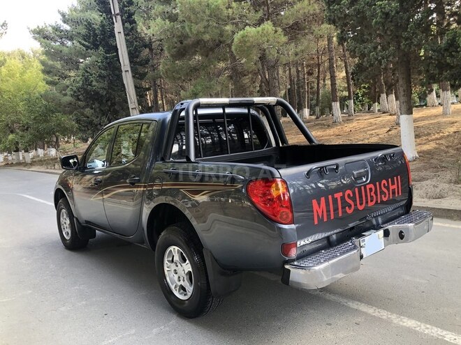Mitsubishi L200 2008, 208,650 km - 2.5 l - Bakı