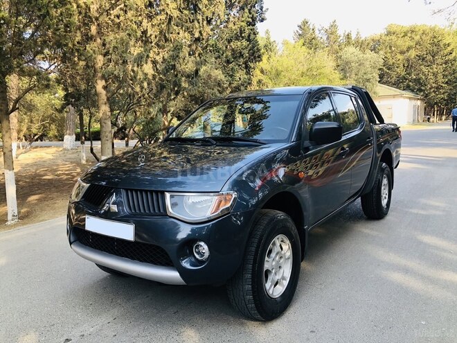 Mitsubishi L200 2008, 208,650 km - 2.5 l - Bakı