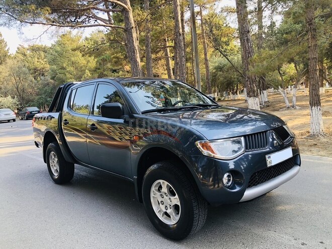 Mitsubishi L200 2008, 208,650 km - 2.5 l - Bakı