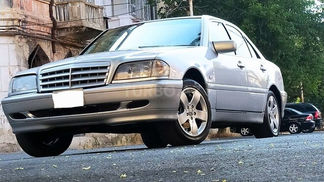 Mercedes C 200 1995, 350,000 km - 2.0 l - Bakı