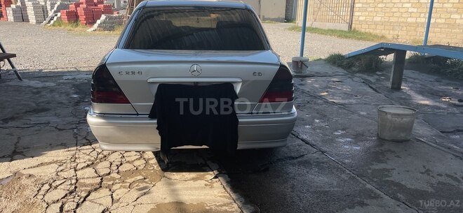 Mercedes C 220 1998, 438,000 km - 2.2 л - Bərdə