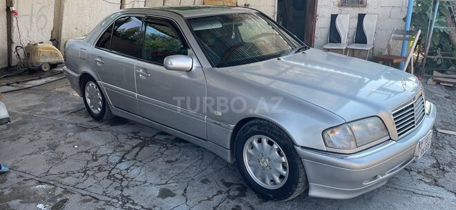 Mercedes C 220 1998, 438,000 km - 2.2 л - Bərdə