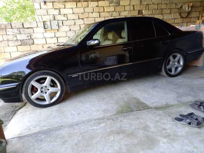 Mercedes E 320 1999, 539,214 km - 3.2 l - Zaqatala