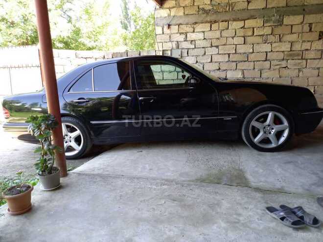 Mercedes E 320 1999, 539,214 km - 3.2 l - Zaqatala