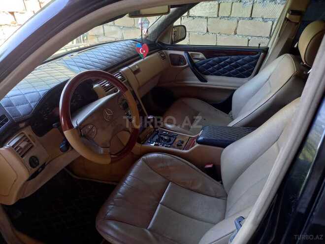 Mercedes E 320 1999, 539,214 km - 3.2 l - Zaqatala