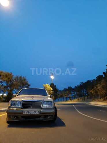 Mercedes E 250 1994, 124,578 km - 2.5 л - Bakı