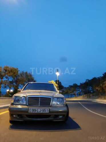Mercedes E 250 1994, 124,578 km - 2.5 л - Bakı
