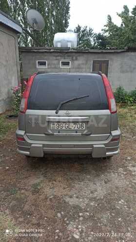 Nissan X-Trail 2001, 225,700 km - 2.0 l - Qusar