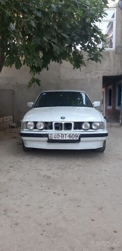 BMW 525 1989, 300,000 km - 2.5 l - Bakı