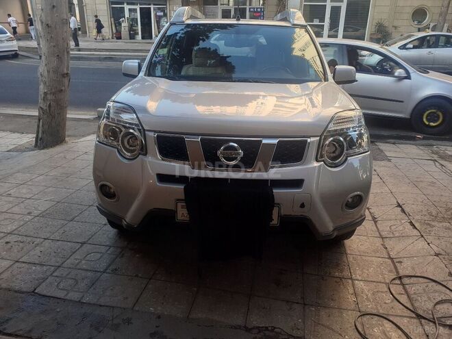 Nissan X-Trail 2012, 107,000 km - 2.5 l - Bakı