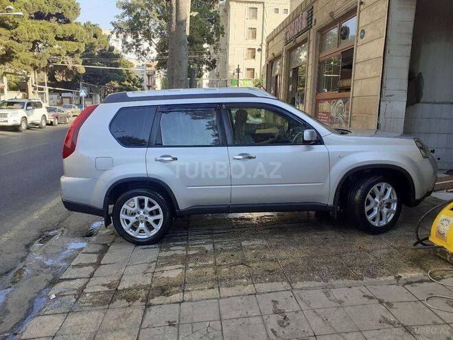 Nissan X-Trail 2012, 107,000 km - 2.5 l - Bakı