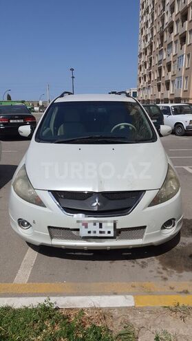 Mitsubishi Grandis 2003, 164,000 km - 2.4 l - Bakı