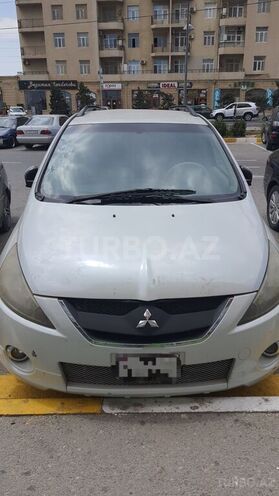 Mitsubishi Grandis 2003, 164,000 km - 2.4 l - Bakı
