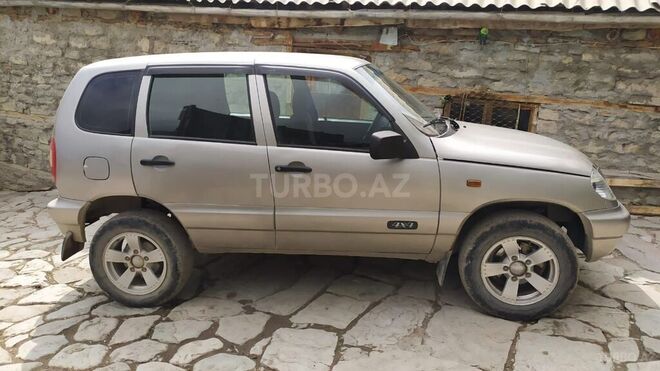 Chevrolet Niva 2007, 373,430 km - 1.7 л - Şamaxı