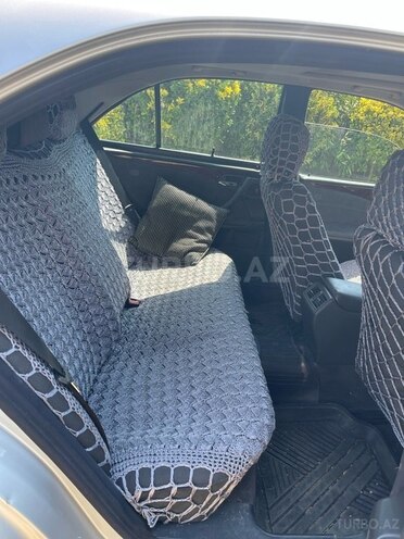 Mercedes E 240 2001, 275,000 km - 2.4 l - Masallı