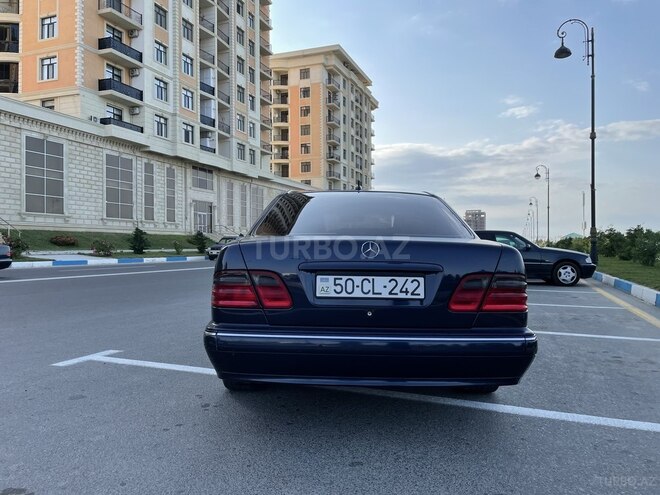 Mercedes E 240 2000, 250,000 km - 2.6 l - Sumqayıt