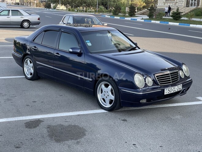 Mercedes E 240 2000, 250,000 km - 2.6 l - Sumqayıt