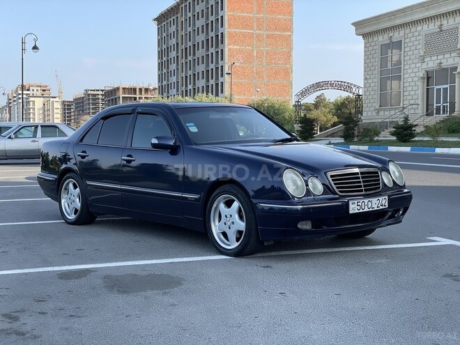 Mercedes E 240 2000, 250,000 km - 2.6 l - Sumqayıt