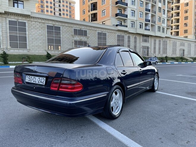Mercedes E 240 2000, 250,000 km - 2.6 l - Sumqayıt